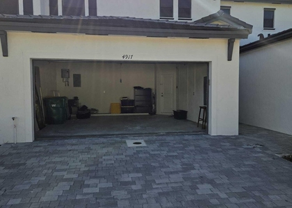 4917 Peacock Way - Photo 1