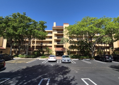 450 Egret Circle - Photo 1