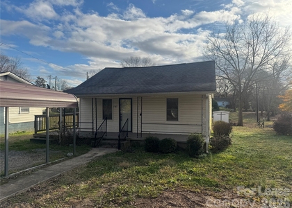 2885 Fair Oaks Drive - Photo 1