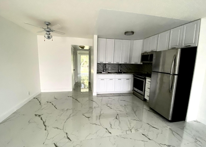 341 Windsor O - Photo 1