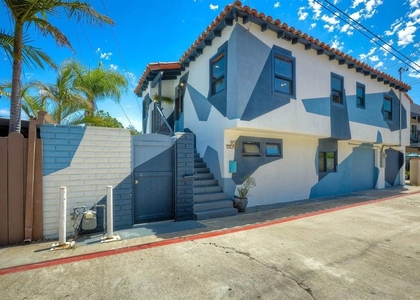 939 Olive Street - Photo 1