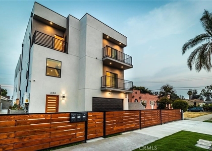 2150 S West View - Photo 1