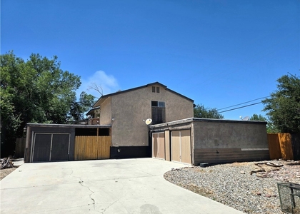 853 Douglas Court - Photo 1