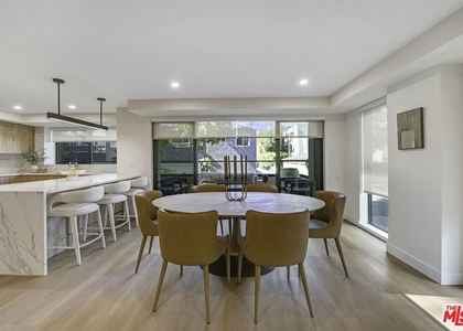 333 N Palm Drive - Photo 1