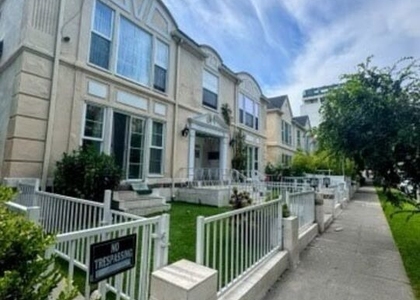 133 S Crescent Drive - Photo 1