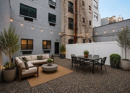 Alexander Avenue - Photo 1