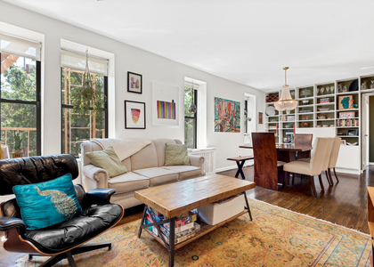 341 6th St - Photo 1