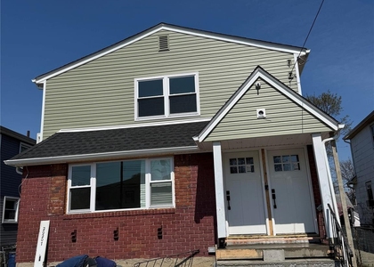 202-07 Linden Boulevard - Photo 1