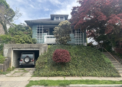 48 Ferris Place - Photo 1