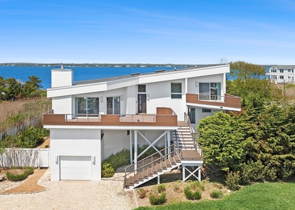 588 Dune Road - Photo 1