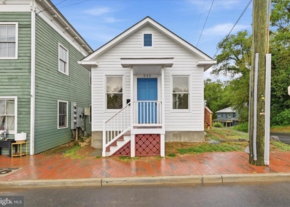 222 S Kent Street - Photo 1