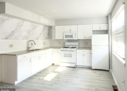 1616 Diamond St - Photo 1