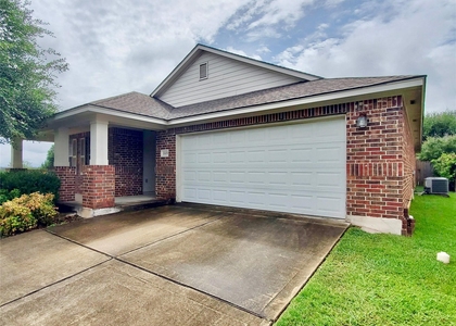 15109 Fernhill Dr - Photo 1