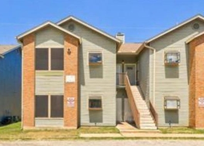 2505 W Slaughter Ln - Photo 1