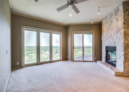 114 Paragon Ct - Photo 1