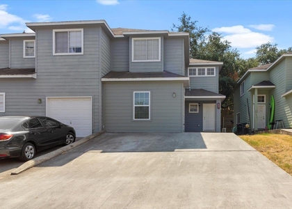 887 Sagewood Trl - Photo 1