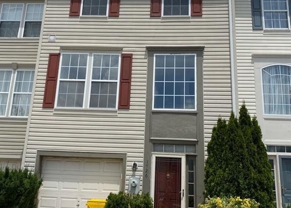 1726 Sea Pine Circle - Photo 1