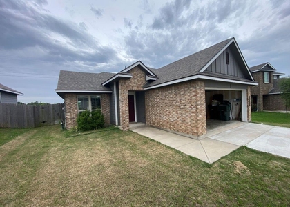 1907 Delano Dr - Photo 1
