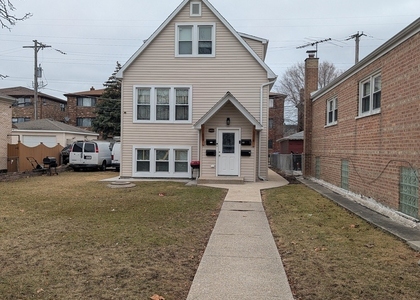 5433 S Millard Avenue - Photo 1