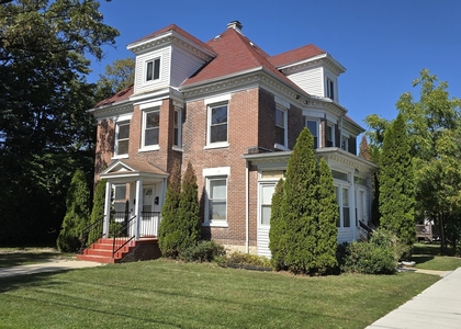 63 Hickory Street - Photo 1
