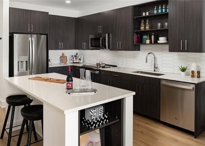 200 Nerem Street Nw - Photo 1