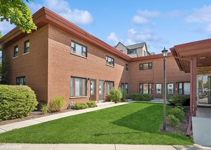 528 Poplar Drive - Photo 1