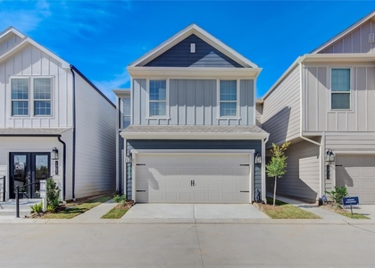 1709 Summerlyn - Photo 1