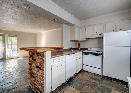 4321 Hazard Street - Photo 1
