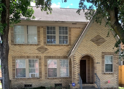 2112 Berry Street - Photo 1