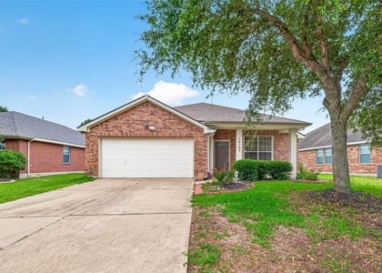 16107 Hitching Post Court - Photo 1