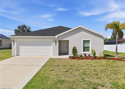 2515 Sw 2nd Terrace - Photo 1