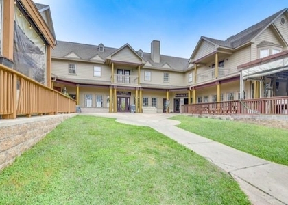 605 6 Street - Photo 1
