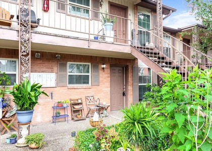 1523 Heights Boulevard - Photo 1