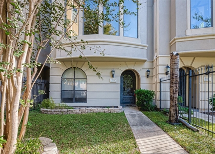 2721 Austin Street - Photo 1