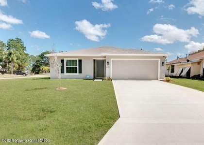 271 Wendover Road Sw - Photo 1