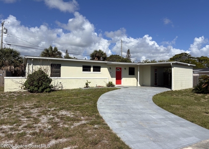 1010 Bianca Drive Ne - Photo 1