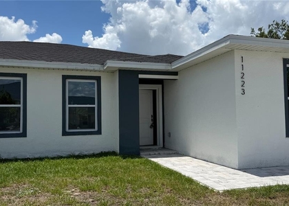 11223 Pendleton Avenue - Photo 1