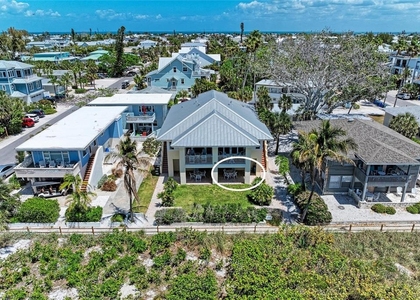 101 Palm Avenue - Photo 1