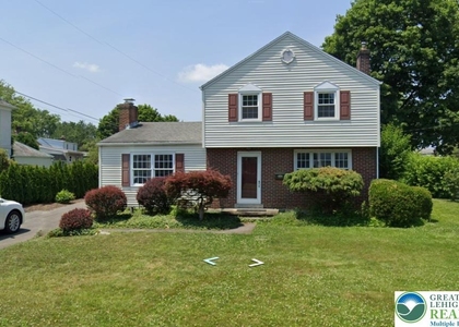 616 Beverly Drive - Photo 1
