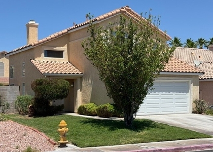 1528 Splinter Rock Way - Photo 1