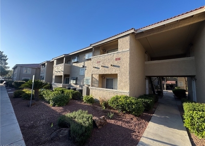 7200 Pirates Cove Road - Photo 1