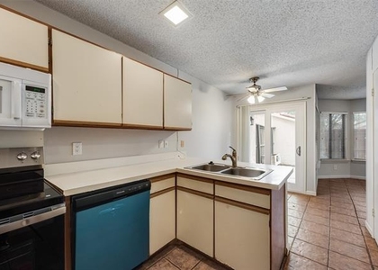 511 Ranch Trail - Photo 1