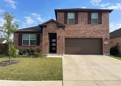 1924 Briar Hill Drive - Photo 1