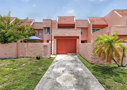 5617 Nw 16th Street - Photo 1