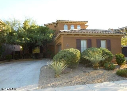3989 E Hummingbird Lane - Photo 1