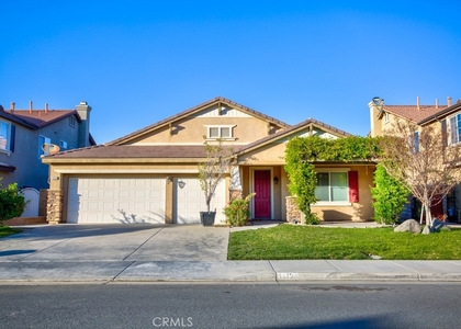 13724 Beaconsfield - Photo 1