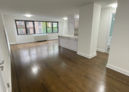 East 16th Street - Photo 1