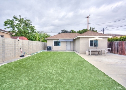 4914 Kauffman - Photo 1