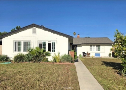 7422 Shoup Avenue - Photo 1
