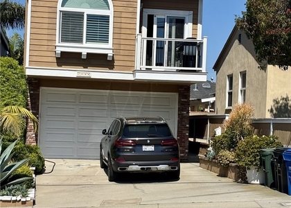2044 Prospect Avenue - Photo 1